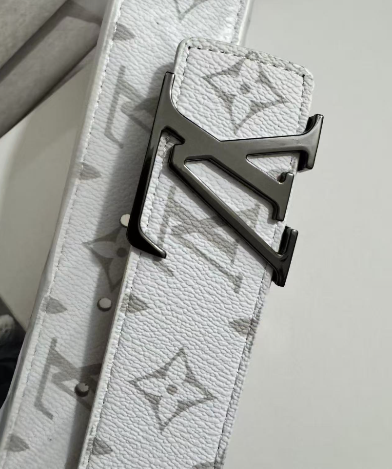 Louiv' Belt – Blanca Monograma