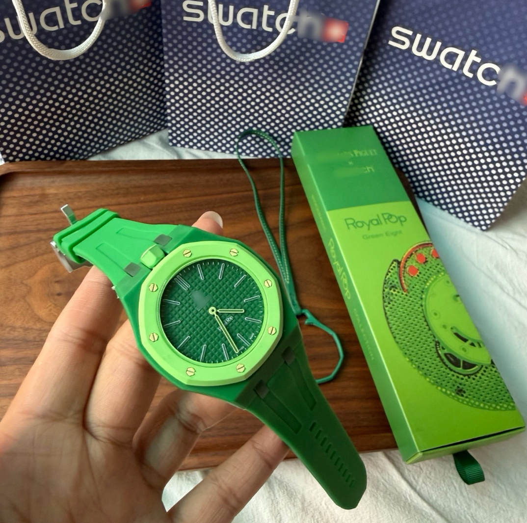 Reloj verde