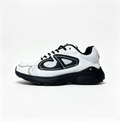 Sneaker white black